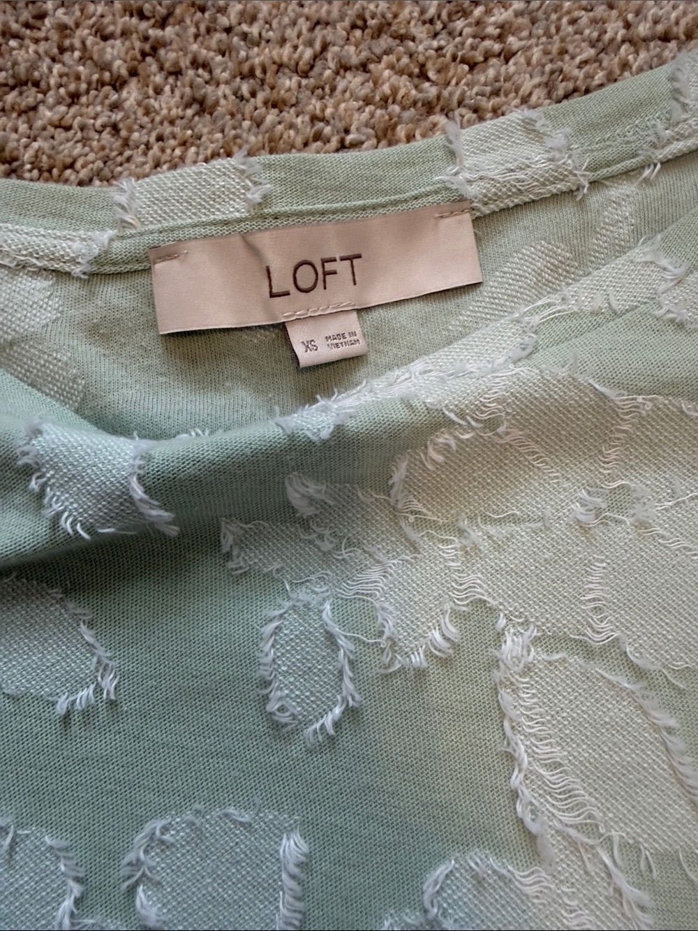 Mint green Loft floral top XS - Picture 3 of 5